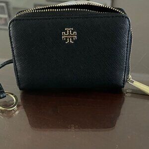 TORY BURCH Saffiano Card Keychain Zip wallet